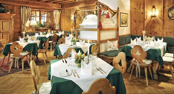 Hotel Zum Hirschen, Zell am See ski chalet, image 2